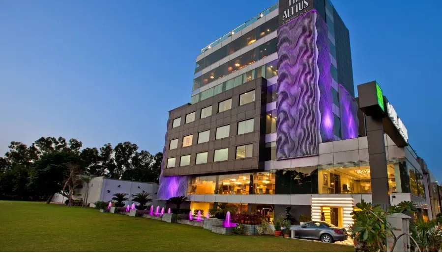 Hotel Paras